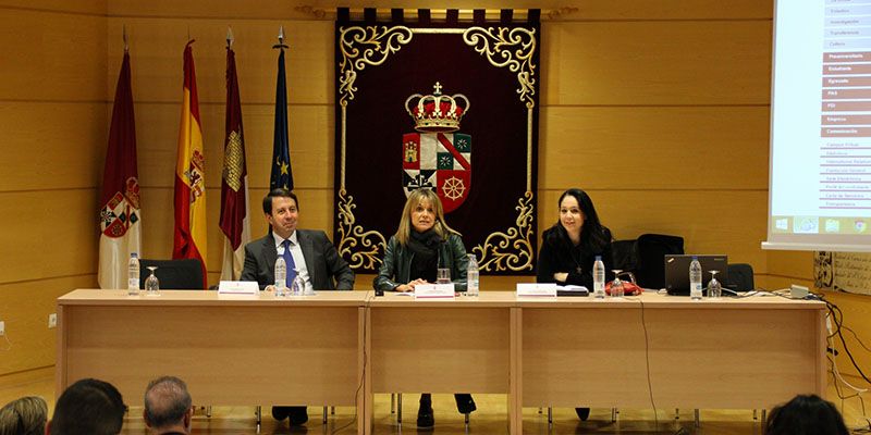 El fomento del emprendimiento por medio de la transmisión de empresas centra una jornada en la UCLM