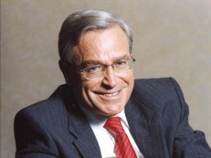 538 341 Francisco Luzón dimite como CEO 320