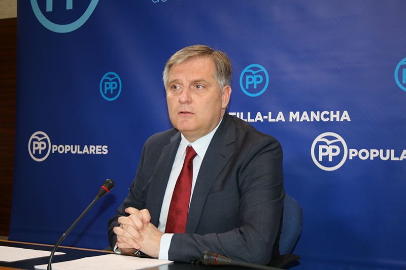 Cañizares pregunta a Page qué tiene que esconder para ocultar a los ciudadanos el estado de ejecución presupuestaria 3 Cañizares denuncia el colapso de las urgencias de Toledo con 50 pacientes en los pasillos a la espera de tener habitación