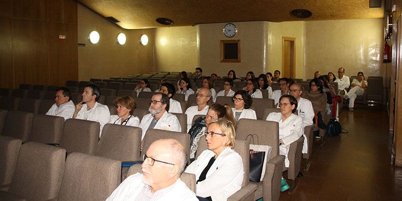 Variabilidad de la práctica médica y gestión del conocimiento han centrado la Sesión General presentada por el doctor Rius