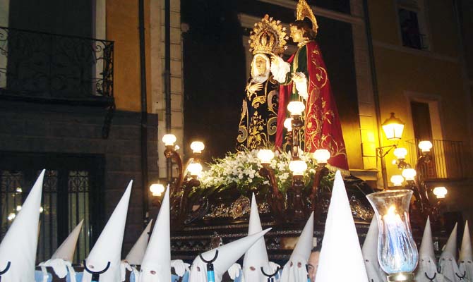 La Amargura presenta un espacio belenístico renovado a la Ruta de los Belenes de esta Navidad
