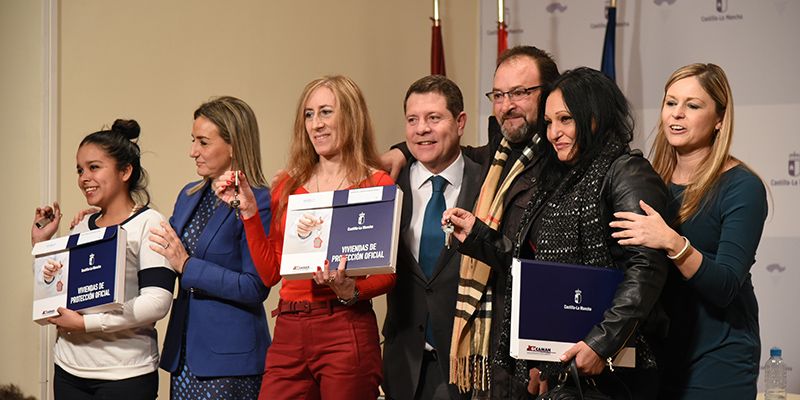 La nueva Ley Regional de Vivienda iniciará su tramitación en 2017 y garantizará como derecho el acceso de los ciudadanos a una vivienda