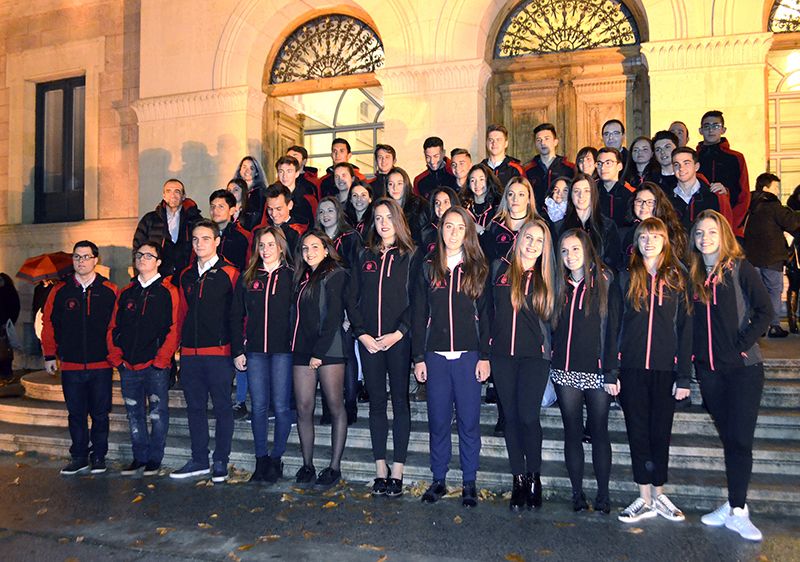 Diputación de Cuenca sigue apostando por las promesas del deporte conquense becando a 48 jóvenes 1 FotoBecadosDiputacion2016