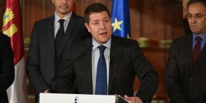 García Page pedirá que las autonomías puedan autogestionar los cupos para las convocatorias de plazas públicas en sanidad y educación