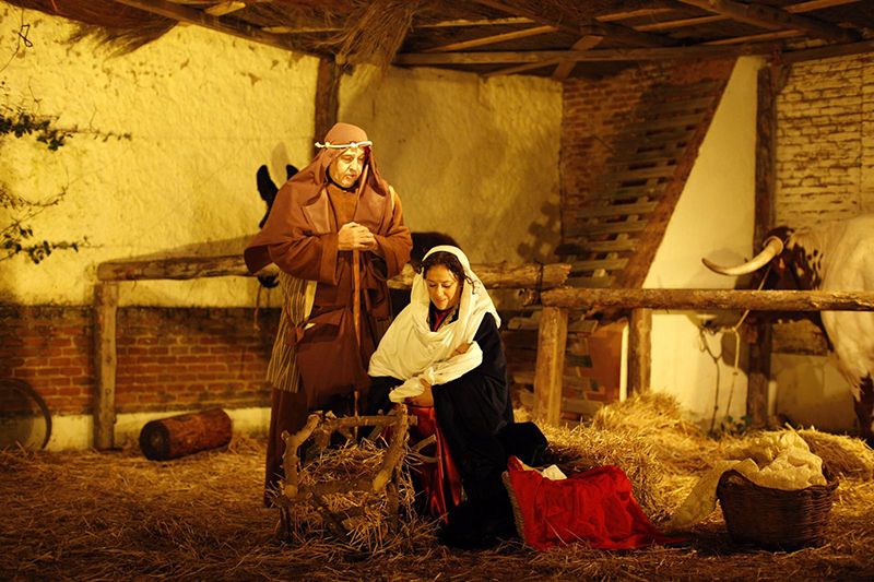 Cerca de 2.000 personas disfrutan en vivo del Belén Viviente de Galápagos 3 Cerca de 2.000 personas disfrutan en vivo del Belén Viviente de Galápagos