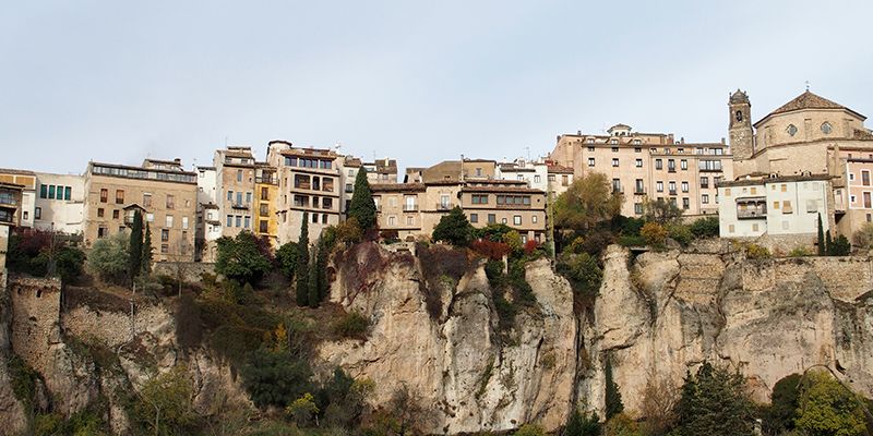 Cuenca quiere que sus 3,5 kilómetros de murallas naturales y construidas sean un nuevo atractivo turístico