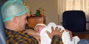 Protocolo de actuación para el contacto inmediato piel con piel