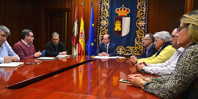 Rojo destaca la importancia de los Grupos de Acción Local en la mejora del ámbito rural