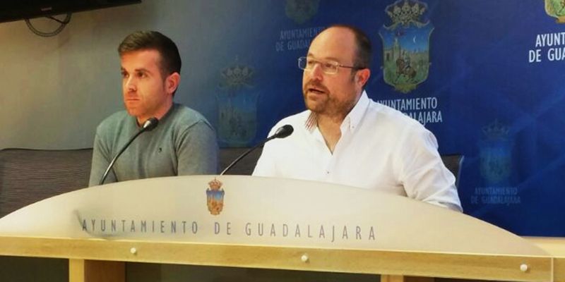 C’s Guadalajara pide al equipo de Gobierno que reaccione ante la quema de contenedores de las últimas semanas