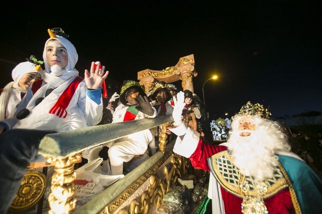 La Cabalgata de Reyes 2017 en Cuenca repartirá 1.500 kilos de caramelos sin gluten