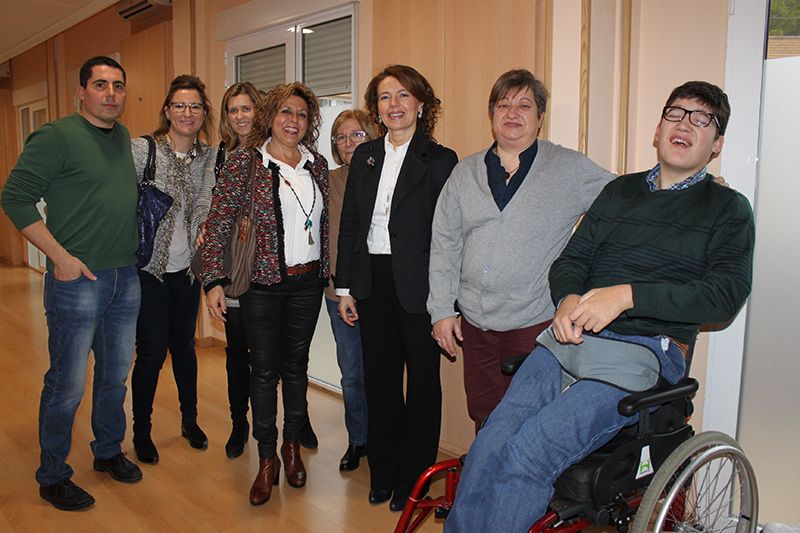 La Junta convoca para 2017 las subvenciones a entidades sociales y entidades locales que atienden a personas con discapacidad