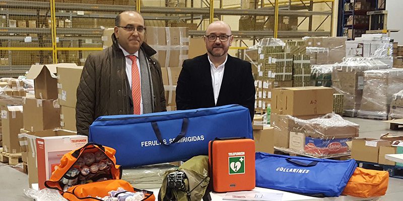 Entregadas a 38 agrupaciones de Protección Civil material para emergencias, que incluye un desfibrilador