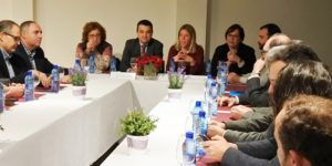 El Gobierno regional insta a las empresas de la industria agroalimentaria a que den el paso de la integración comercial en 2017