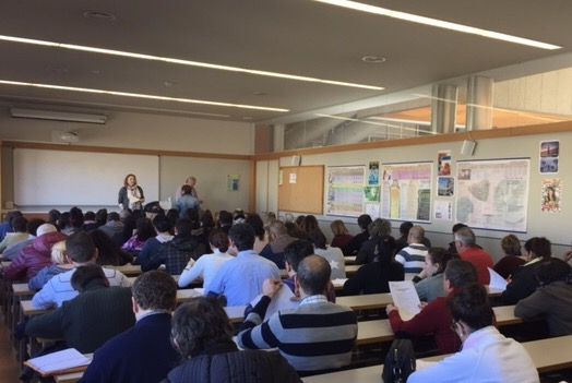 Cerca de 300 personas participan en Cuenca en las pruebas de competencias claves convocadas por la Junta