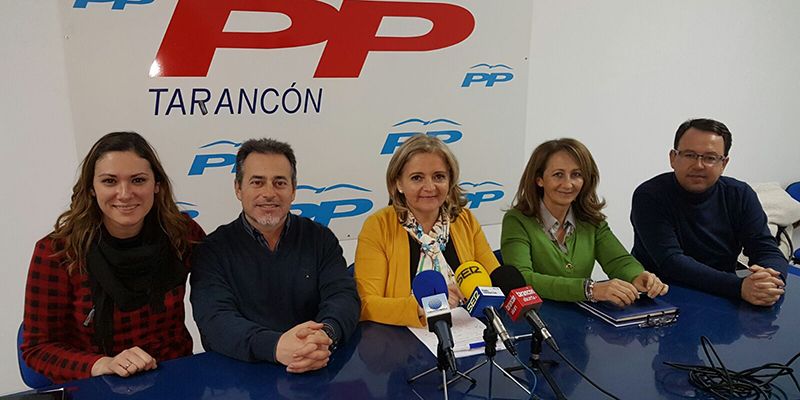El PP carga contra el Gobierno del PSOE en Tarancón: desorganización, falta de solidaridad y la supresión de servicios