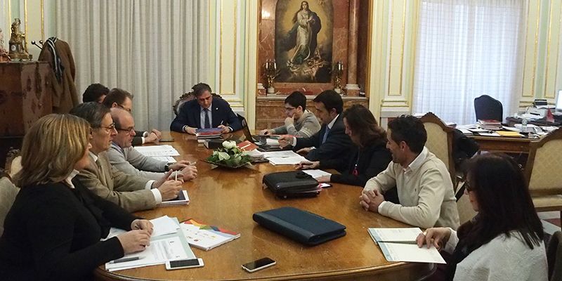 Todos los pinos de Cuenca capital serán este 2017 para el Ayuntamiento de Cuenca, Maderas S.A.