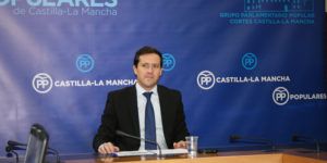 Velázquez en rueda de prensa 110117