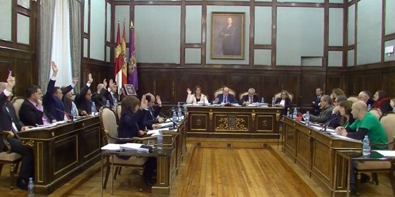 Bellido: “Hoy se ha escrito en la Diputación la página más negra de la democracia en Guadalajara”