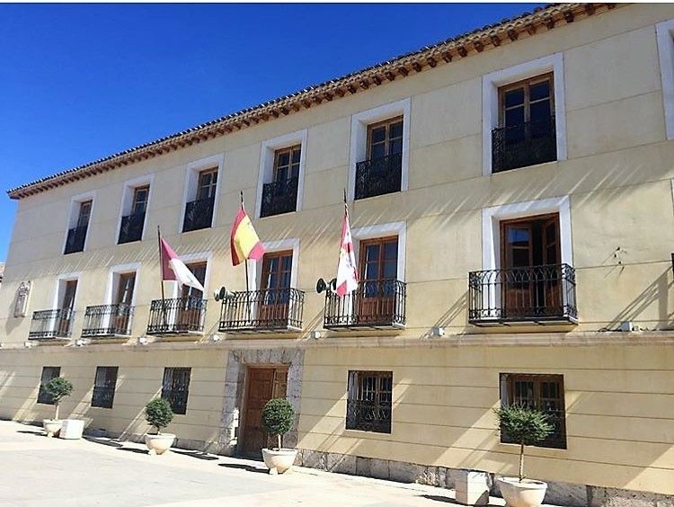El Ayuntamiento de Tarancón abona a sus trabajadores la parte pendiente de la paga extra de 2012 3 El Ayuntamiento de Tarancón abona a sus trabajadores la parte pendiente de la paga extra de 2012