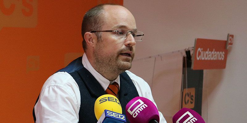 C’s C-LM solicita a la Junta que garantice los derechos de los trabajadores en sus contratos públicos