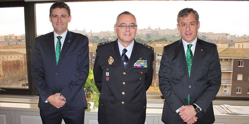 Caja Rural Castilla-La Mancha recibe al nuevo jefe superior de Policía