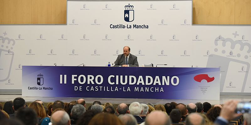 La Junta asegura que ha cumplido el 58% de los casi mil «compromisos» adquiridos por Page