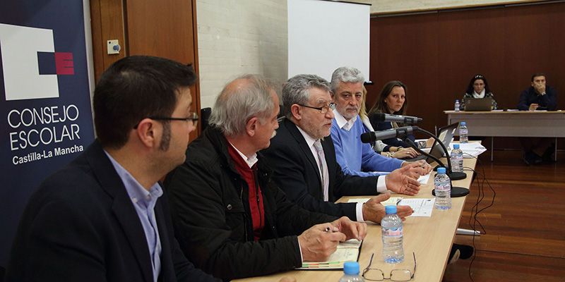 El Gobierno regional confía al Consejo Escolar de Castilla-La Mancha que lidere la recogida de aportaciones para una nueva Ley de Educación