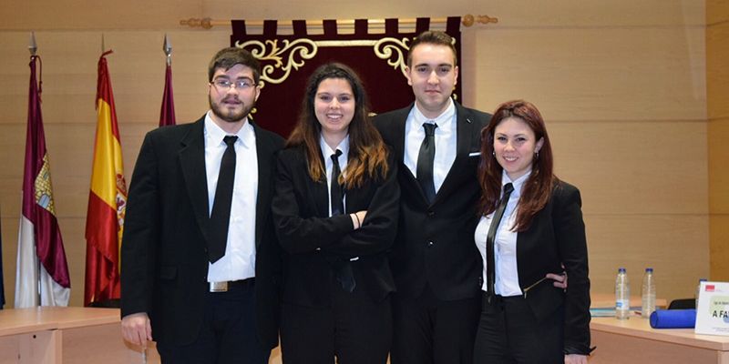 Las Cortes regionales acogerán el 3 de marzo la final intercampus de la Liga de Debate de la UCLM