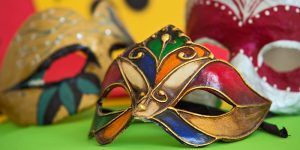 LLega el Carnaval...., y te interesa tener esto muy claro 2 Consumo ofrece recomendaciones para la compra de disfraces en las fiestas de carnaval