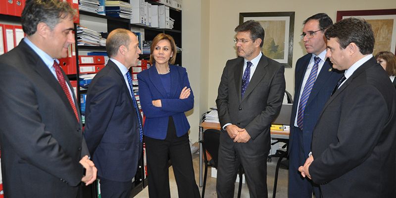 Cospedal y Catalá destacan, en la sede de CEOE-Cepyme Cuenca, la importancia de un tejido empresarial fuerte