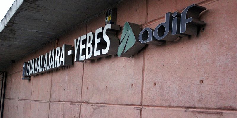 Yebes quiere que la estación de AVE de Guadalajara tenga los mismos servicios que otras capitales