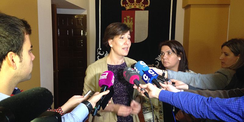 El PSOE se enfada con Podemos por votar una resolución del PP sobre sanidad «que solo busca limpiar la imagen de Cospedal»