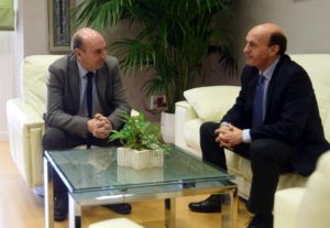 Foto Diputacion Reunion con subdelegado 6.02.17