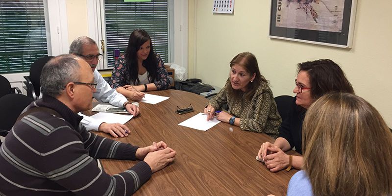 El GMS exige a Mariscal que consensúe los pliegos de ayuda a domicilio