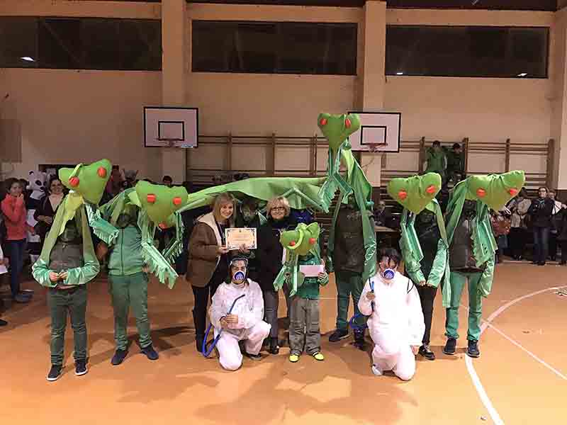 Una ‘Plaga’ de mantis religiosas, mejor disfraz 2017 en el carnaval de Sigüenza