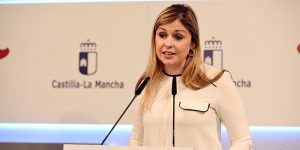 La consejera de Fomento Elena de la Cruz informa en el Palacio de Fuensalida de los acuerdos del Consejo de Gobierno