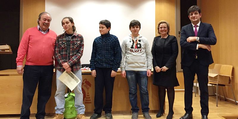 El director provincial de Educación felicita a los alumnos ganadores de la Olimpiada de Geología de Guadalajara