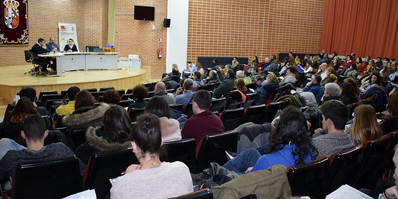 Una jornada de la UCLM facilita competencias dirigidas a prevenir riesgos psicosociales