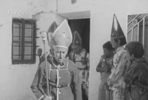 Raíces del Liberal hace 30 años en La Endiablada. “Que los suenen mama, que los suenen. Que el año que viene ya los sonaré yo lo mejor que pueda”. 3 francisco sale de su casa diablos