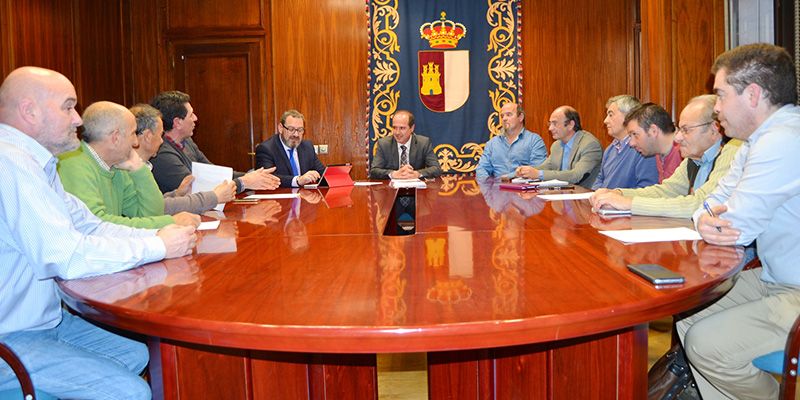 Junta y Asociación de Municipios Gancheros acuerdan que la festividad de este año homenajeará a José Luis Sampedro