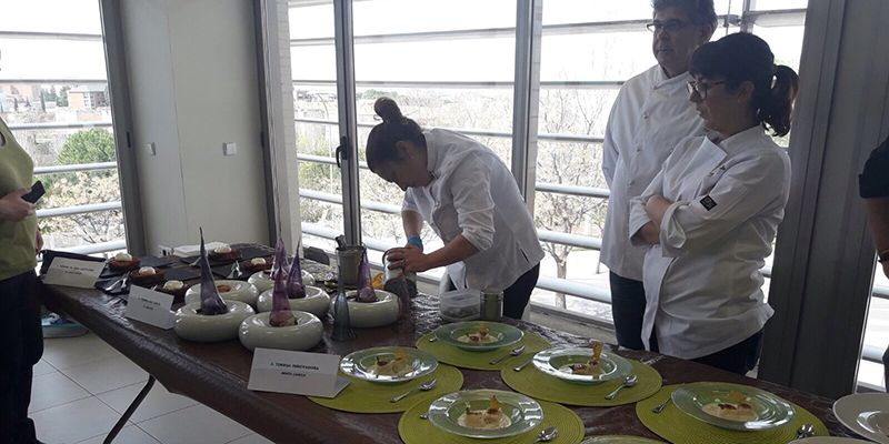El Corte Inglés y el Restaurante Diego's ganan el concurso de torrijas de Guadalajara