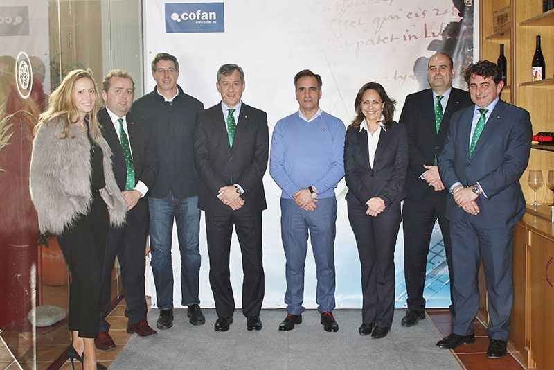 Caja Rural CLM visita la empresa Cojali S.L., referente en la fabricación de equipos y componentes de automoción
