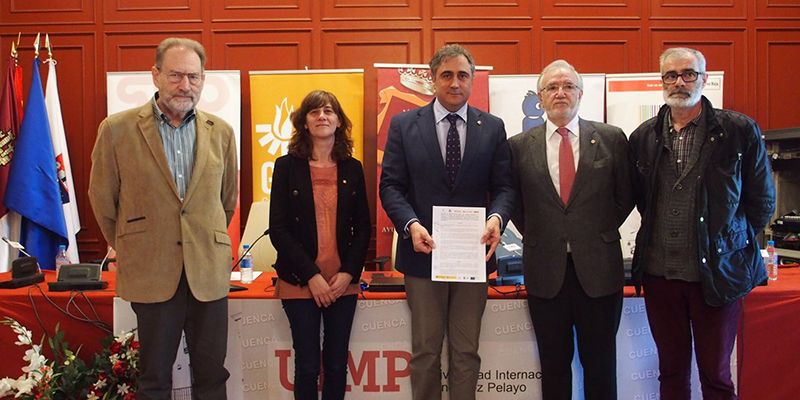 Cuenca refuerza el apoyo a la contratación digna de las empleadas de hogar