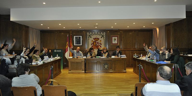El Pleno de Alovera aprueba renombrar la calle Mayor, que se denominará calle Isidoro Ocaña Sanz “Sorín”