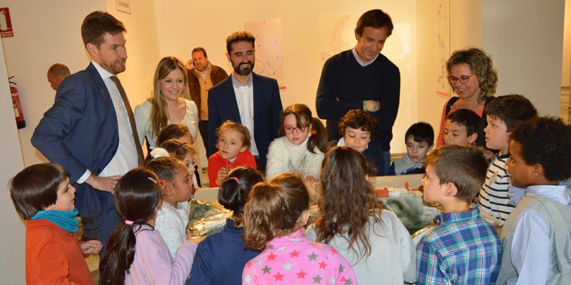 De la Cruz anima al Ayuntamiento de Cuenca a trabajar en la propuesta de un ARRU que resuelva la accesibilidad al casco antiguo