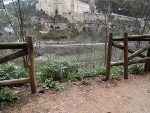 Elementos protección sendero