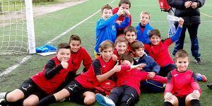Más de 2.600 jóvenes, a punto de completar la fase de grupos de fútbol escolar del Programa ‘Somos Deporte 3-18’