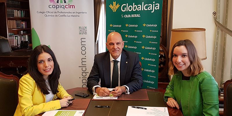 Firmado el convenio entre Globalcaja y el Colegio de Profesionales de la Ingeniería Química de C-LM