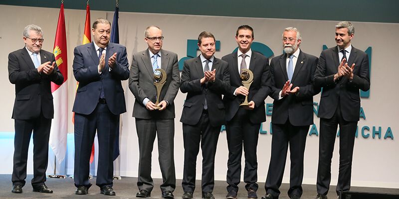 La Junta suprimirá 30 aulas prefabricadas a lo largo de este año y potenciará la Formación Profesional