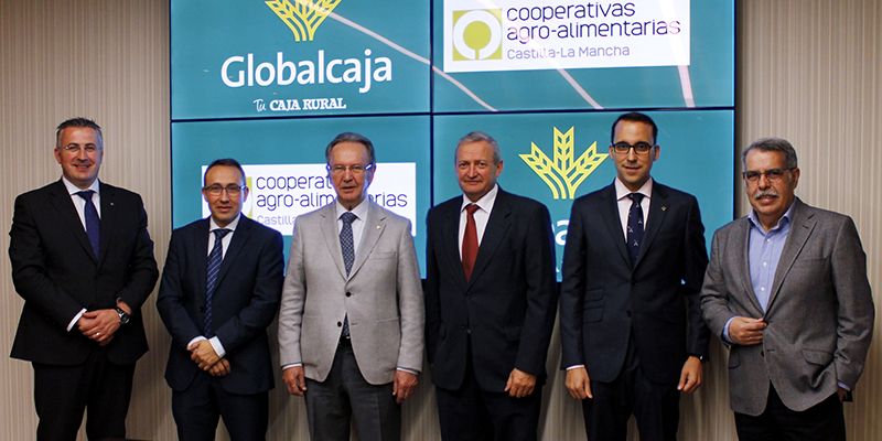 Globalcaja y cooperativas agroalimentarias de Castilla-La Mancha estudian su alianza para el futuro del sector